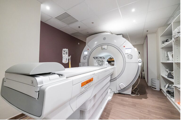 太忙冇時間做Body Check？去聯合醫務診所照CT地鐵站行兩分鐘就到！