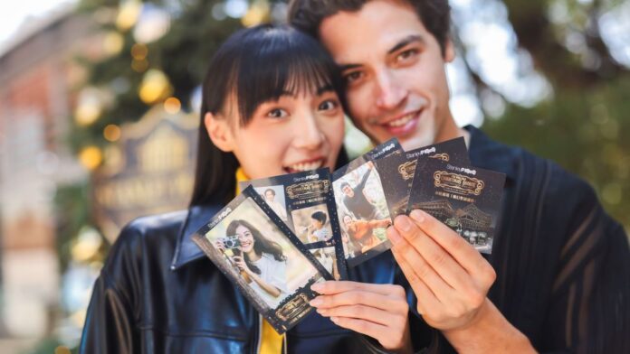 赤柱廣場「魔幻聖誕盛會」共有逾120個特色攤檔進駐，售賣多個人氣及首次參與市集品牌、聖誕精品、手作及美食