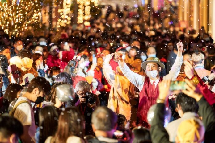 利東街呈獻Dazzling Christmas聖誕化妝舞會