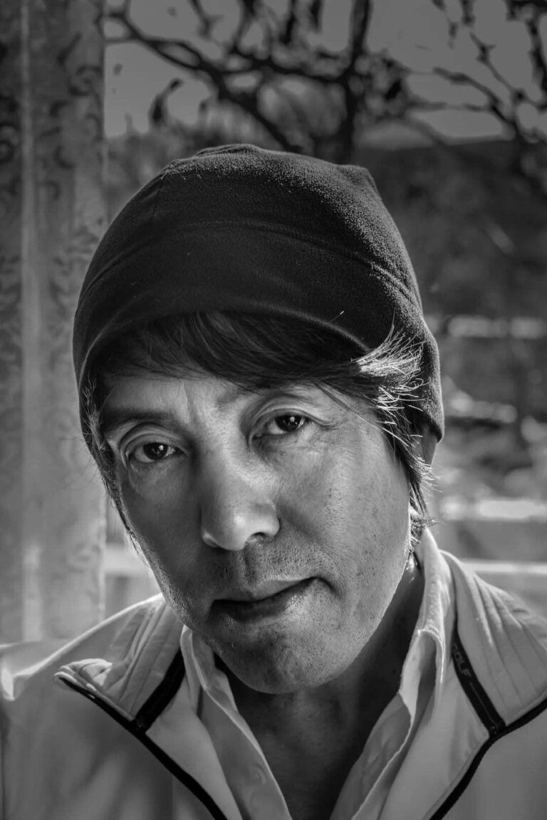 當代跨媒體藝術家趙半狄