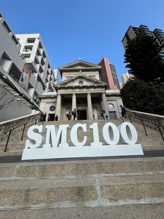 1b_SMC100 一級歷史建築聖瑪加利大堂舉行一百周年慶祝活動《百年人海》音樂劇場 劉松仁與泰臣分別擔任顧問及導演,攜手一眾神父、修女與新舊教友以音樂、戲劇與舞蹈,穿梭時空,述說聖瑪加利大堂與香港人同行的百年故事