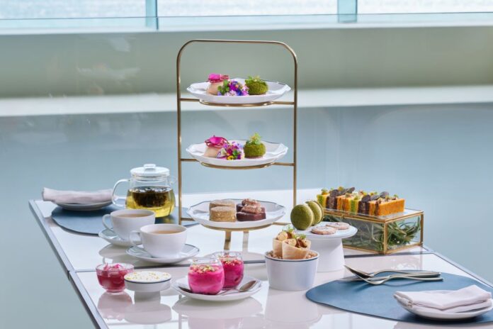 細味花藝匠心　香港麗晶酒店大堂酒廊呈獻全植物性下午茶體驗 國際知名甜點大師加藤峰子載譽回歸　打造純素花藝甜點之旅