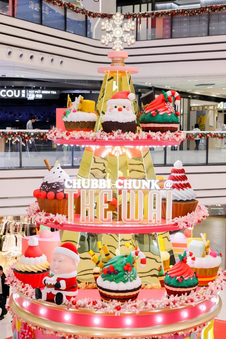 「夢幻糖霜聖誕樹」，綴滿近20款精緻聖誕cupcake，令人少女心大爆發